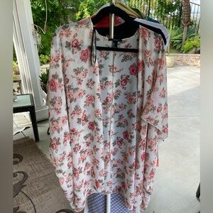 **Floral Kimono Cardigan - Size XL**